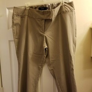 26R Torrid Khaki Pants